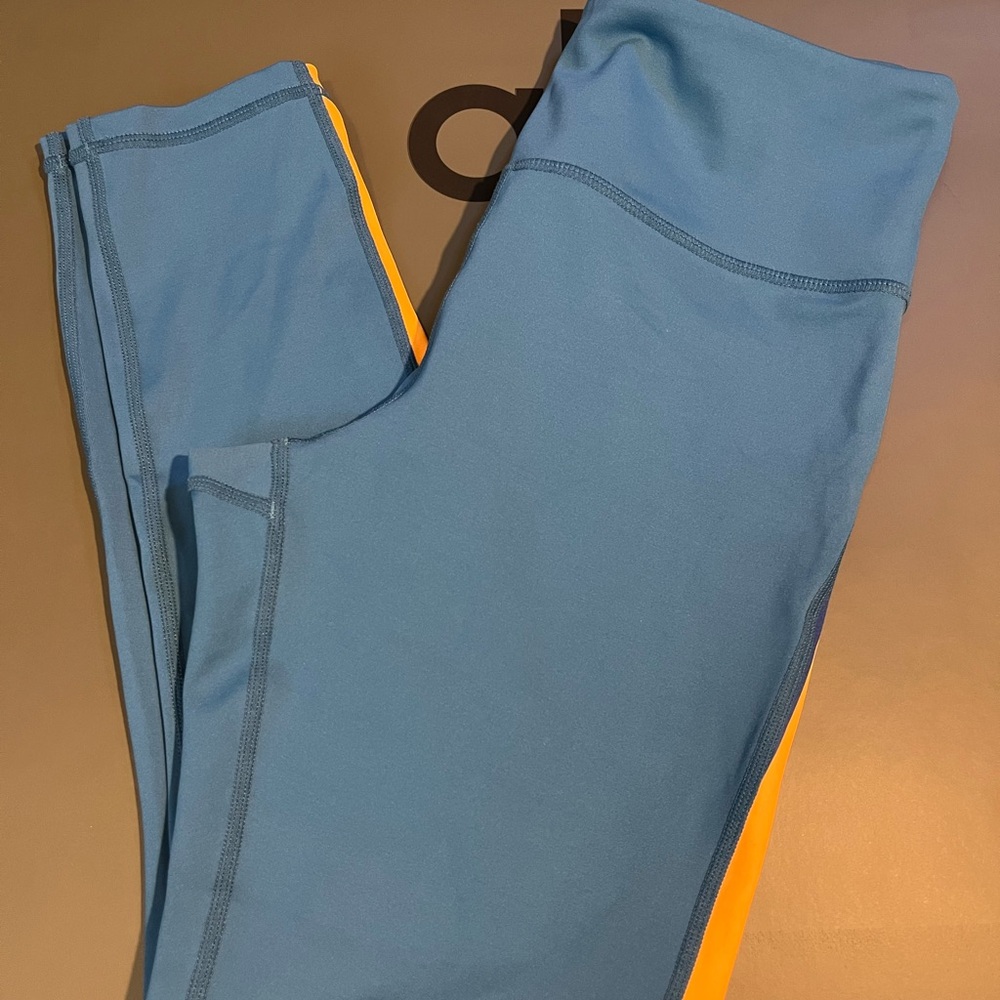 ZYIA Janis Light n Tight High-Compression 7/8 Leggings